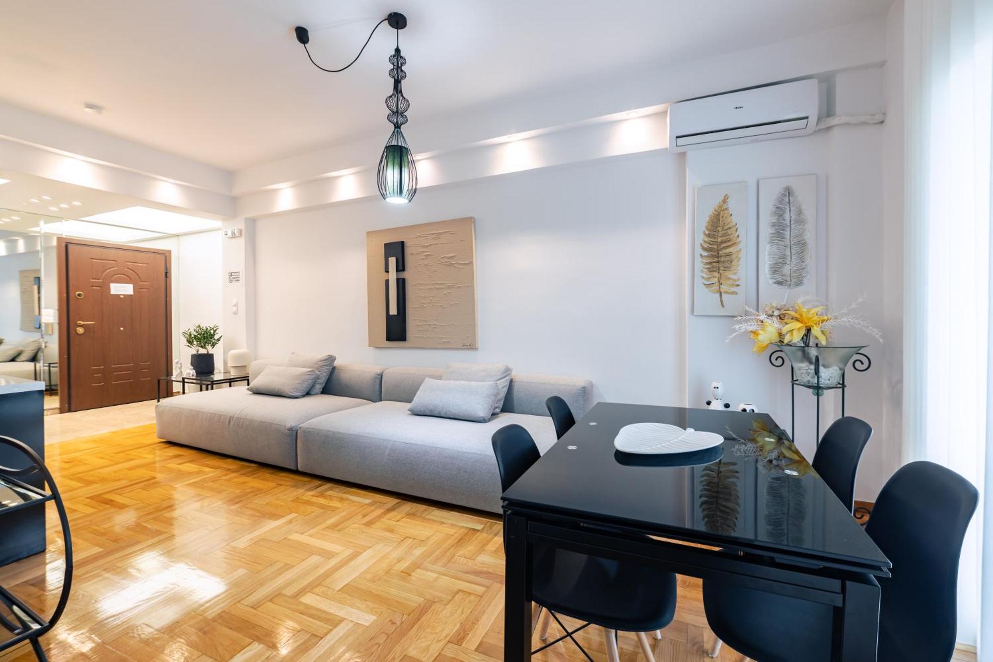 Apartment In Glyfada Center Athen Exterior foto